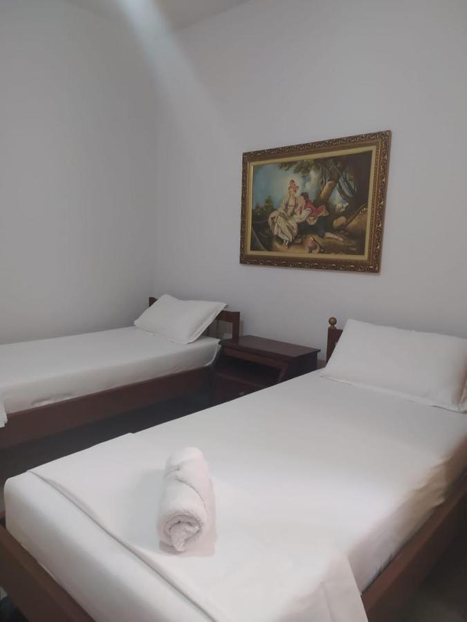 Teresa Rooms 티라나 외부 사진